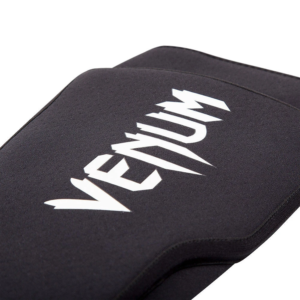 Venum Protective Shinguards Kontact EVO 7 Venum Protective Shinguards Kontact EVO